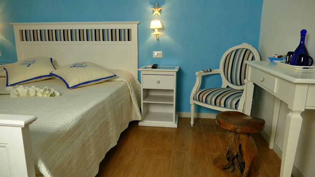Bed & Breakfast Venezia Марина-ді-Каррара Номер фото