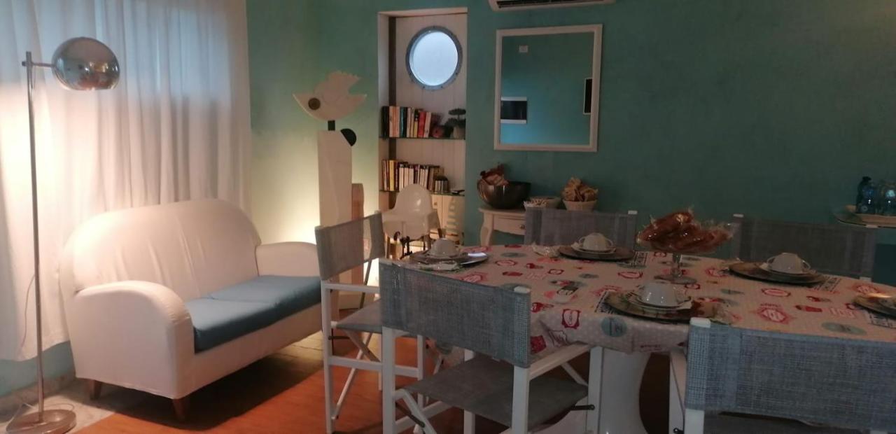 Bed & Breakfast Venezia Марина-ді-Каррара Екстер'єр фото