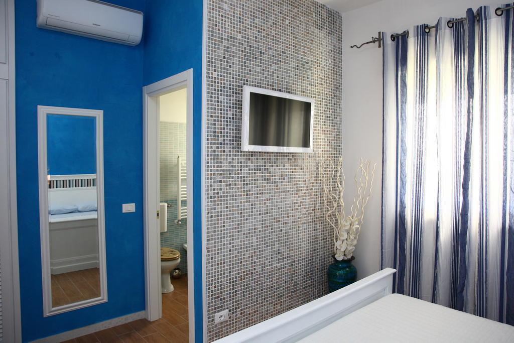 Bed & Breakfast Venezia Марина-ді-Каррара Номер фото