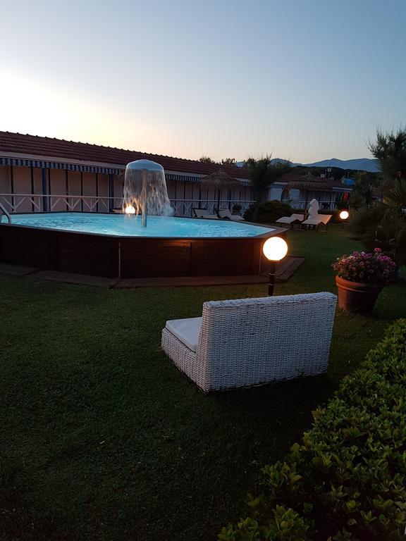 Bed & Breakfast Venezia Марина-ді-Каррара Екстер'єр фото